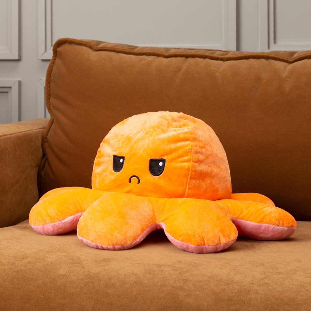Pagalvė - žaislas „Orange octopus“. Vaikiška patalynė