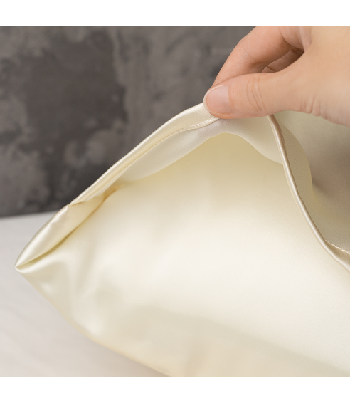 Šilkinis pagalvės užvalkalas „Cream“. Šilkiniai pagalvių užvalkalai