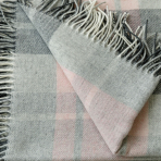 Pledas „Tartan pink“. Pledai