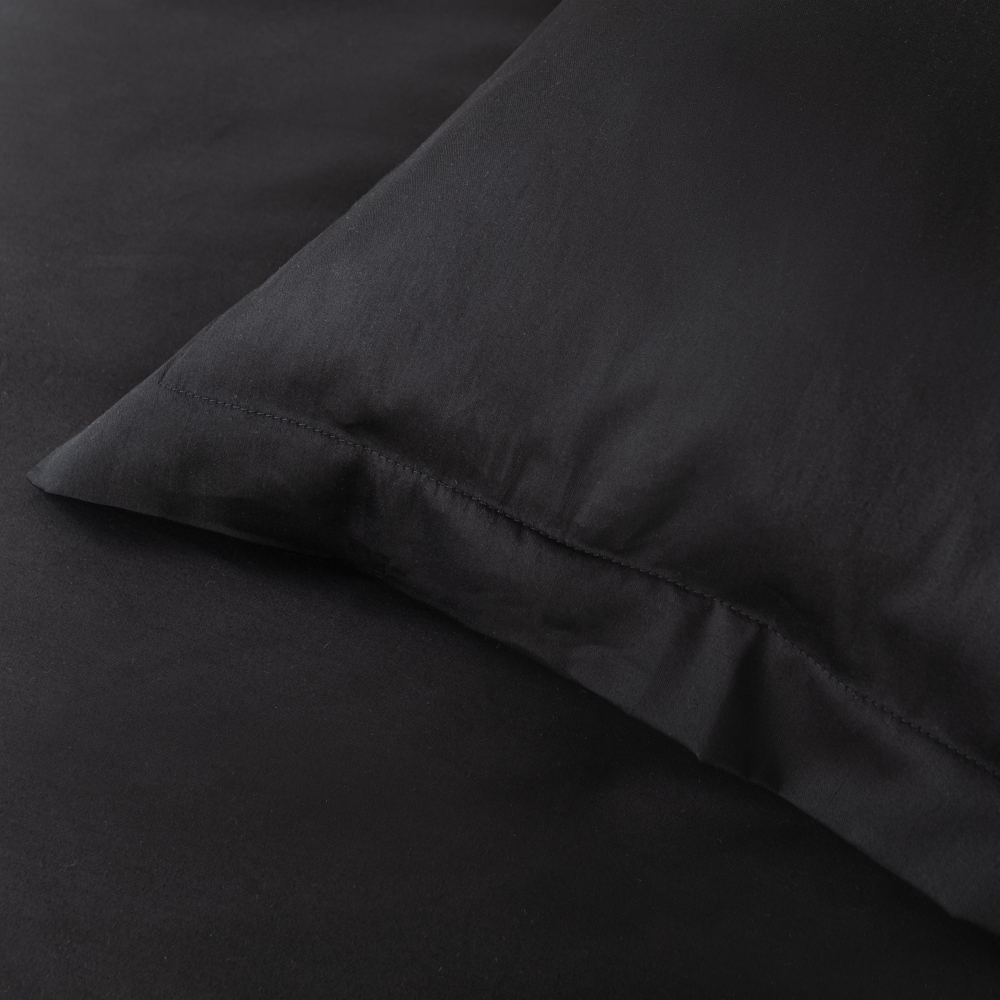 Premium satino patalynės komplektas „Midnight“. Satininė patalynė, 140x200 cm, 150x200 cm, 160x200 cm, 180x200 cm, 200x200 cm, 200x220 cm, 220x240 cm