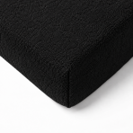 Frotinė paklodė su guma „Black frote“. Paklodės su guma 180x200, 90x200 cm, 140x200 cm, 160x200 cm, 180x200 cm, 200x220 cm. Sodrios juodos spalvos paklodė su guma ir smulkiomis frotė kilpelėmis.