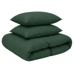 Lininė patalynė „Linen Dark Green“. Patalynės komplektai 150x200, 140x200 cm, 150x200 cm, 160x200 cm, 180x200 cm, 200x200 cm, 200x220 cm, 220x240 cm. Lova užklota tamsiai žalia lino patalyne su dviem pagalvėmis šviesiame interjere. Lininė patalynė „Linen Dark Green“. Patalynės komplektai 150x200, 140x200 cm, 150x200 cm, 160x200 cm, 180x200 cm, 200x200 cm, 200x220 cm, 220x240 cm. Lova užklota tamsiai žalia lino patalyne su dviem pagalvėmis šviesiame interjere.