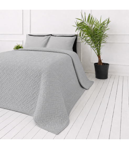 Lovatiesė „Bedspread Harbor“. Pledai