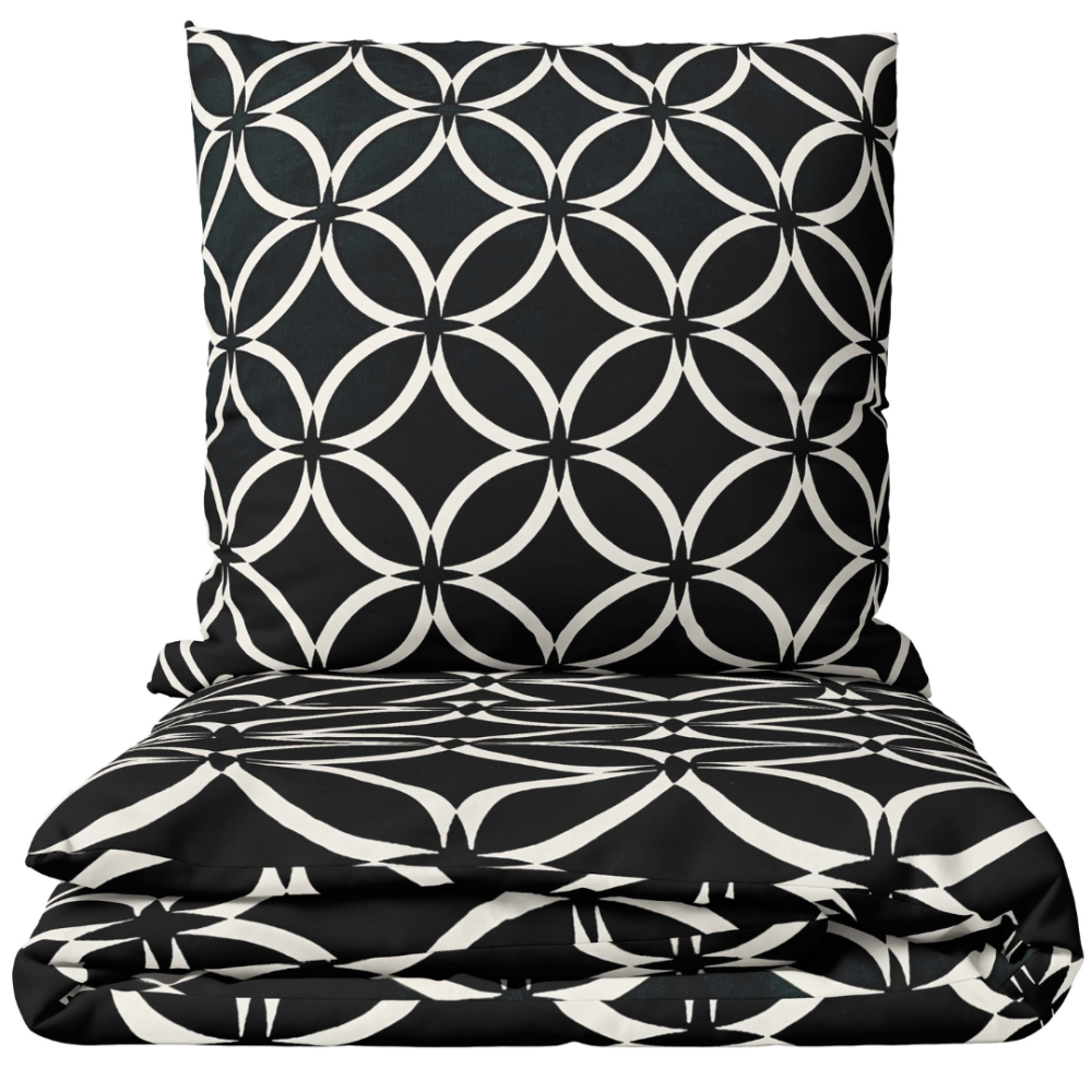 Patalynės komplektas „Black Retro Rings“. Patalynės komplektai 200x220, 140x200 cm, 160x200 cm, 200x200 cm, 200x220 cm. Juodos spalvos patalynės komplektas su baltais persidengiančiais apskritimais