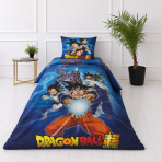 Patalynės komplektas „Dragon Ball Super“. Medvilninė patalynė, 135x200 cm. Dvipusis mėlynas „dragon ball super“ dizainas – personažų motyvai ir oranžiniai, balti bei tamsiai mėlyni simboliai
