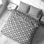 Patalynės komplektas „Grey Retro Rings“. Patalynės komplektai 200x220, 140x200 cm, 160x200 cm, 200x200 cm, 200x220 cm. Modernus nespalvotas dizainas su persidengiančiais juodais lankais ant baltos patalynės