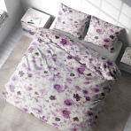 Patalynės komplektas „Jasmine“. Patalynės komplektai 140x200, 140x200 cm, 200x200 cm, 200x220 cm, 220x240 cm. Rami patalynė su violetiniais ir baltais jazminų žiedais ant baltos spalvos fono.