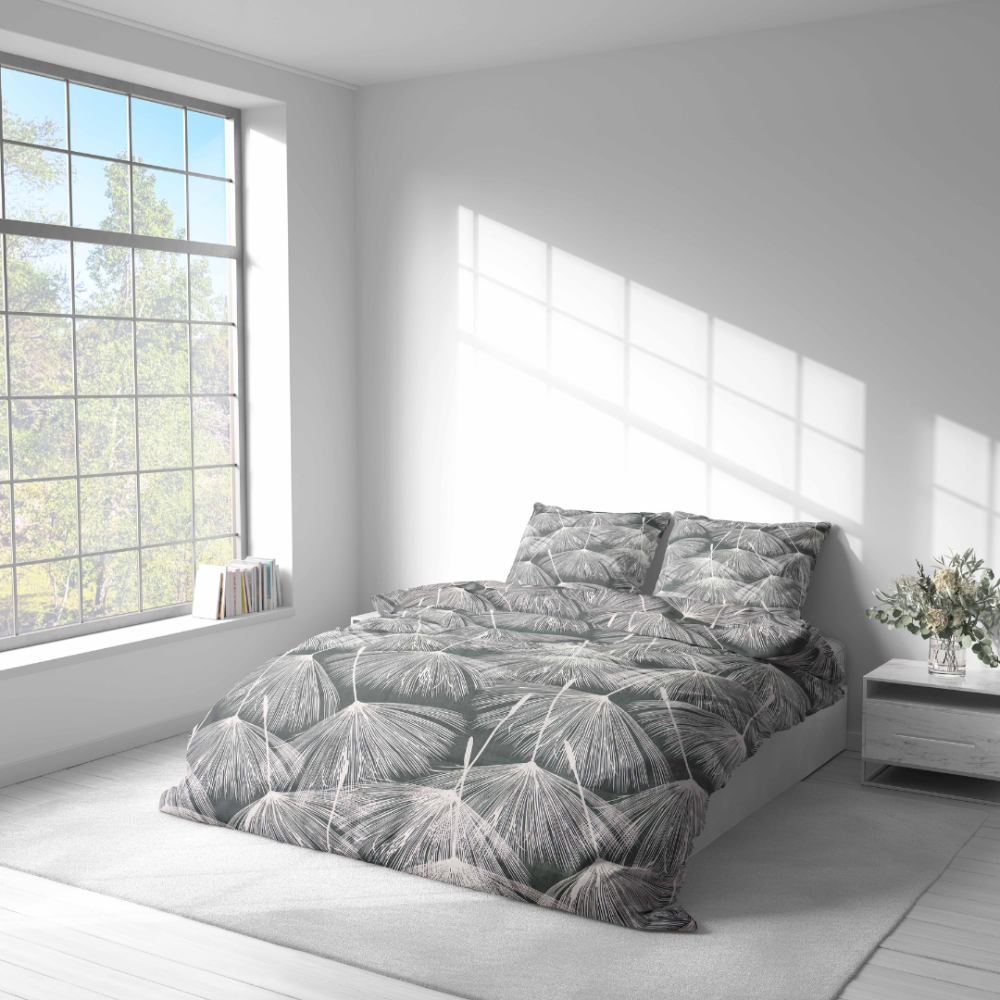 Patalynės komplektas „Umbral Plumes“. Pilka patalynė, 140x200 cm, 150x200 cm, 160x200 cm, 180x200 cm, 200x200 cm, 200x220 cm, 220x240 cm. Pilkas patalynės komplektas su grafišku žolės stiebų raštu