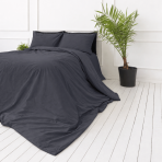 Perkelio patalynės komplektas „Dark Grey Percale“. Patalynės komplektai 150x200, 140x200 cm, 150x200 cm, 160x200 cm, 180x200 cm, 200x200 cm, 200x220 cm, 220x240 cm. Tamsiai pilkas antklodės užvalkalas be dekoratyvinių motyvų. Perkelio patalynės komplektas „Dark Grey Percale“. Patalynės komplektai 150x200, 140x200 cm, 150x200 cm, 160x200 cm, 180x200 cm, 200x200 cm, 200x220 cm, 220x240 cm. Tamsiai pilkas antklodės užvalkalas be dekoratyvinių motyvų.