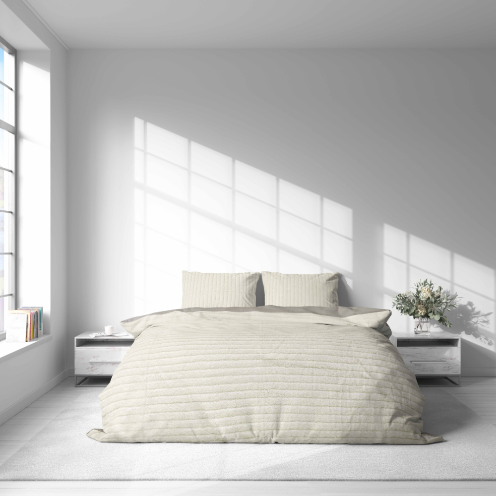 Pliušo patalynė „Minky Light“. Patalynės komplektai 200x220, 200x220 cm. Lengvo pliušinio audinio patalynės komplektas, suteikiantis švelnų ir šiltą apkabinimą.