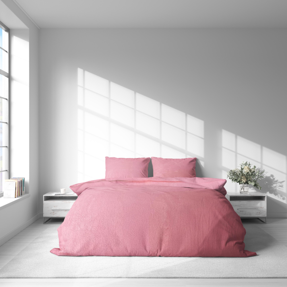 Pliušo patalynė „Minky Rose Solid“. Patalynės komplektai 200x220, 200x220 cm. Šviesiai rožinė, subtilaus pudros atspalvio patalynė