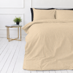 Premium satino patalynės komplektas „Champagne Stripe Sateen“. Patalynės komplektai 150x200, 140x200 cm, 150x200 cm, 160x200 cm, 180x200 cm, 200x200 cm, 200x220 cm, 220x240 cm. Šviesiai smėlinė patalynė su elegantiškomis tono juostelėmis