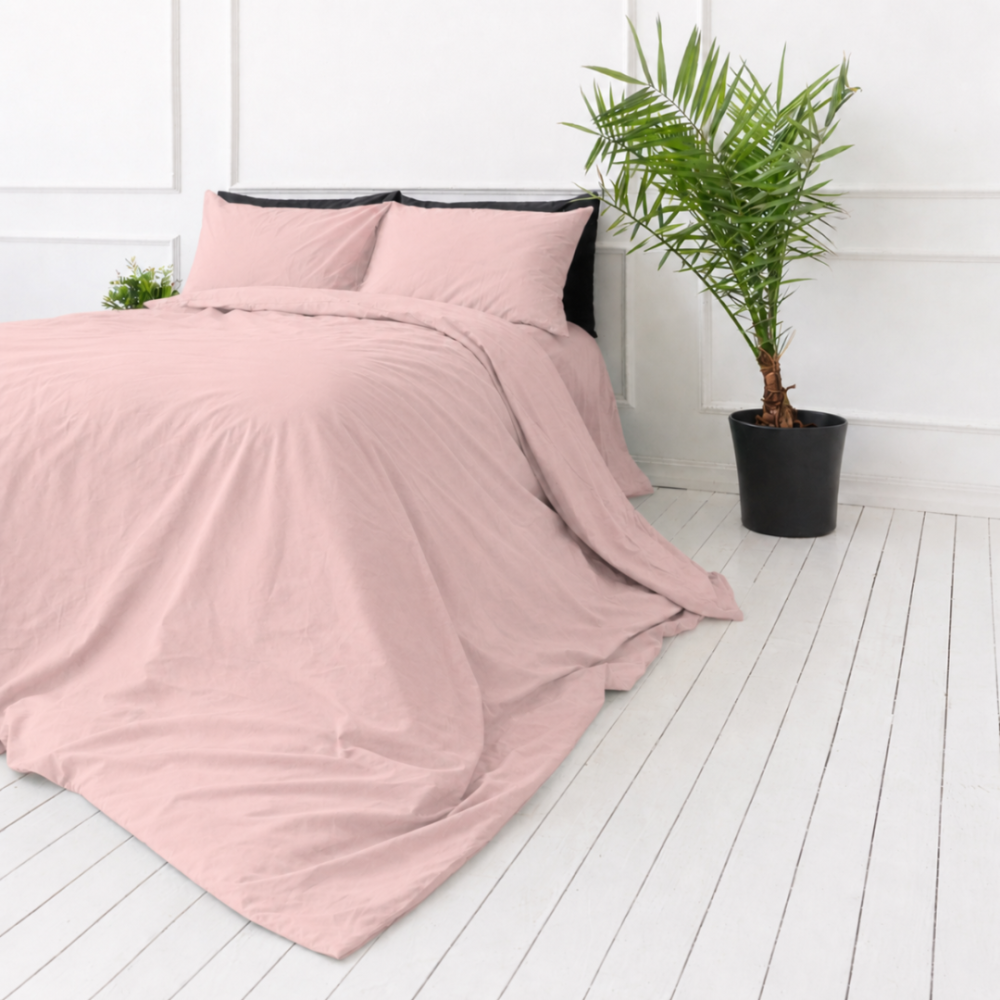 Premium satino patalynės komplektas „Classic pink“. Mako satino patalynė, 140x200 cm, 200x200 cm, 200x220 cm, 220x240 cm. Pastelinės rožinės spalvos vienspalvis patalynės komplektas Premium satino patalynės komplektas „Classic pink“. Mako satino patalynė, 140x200 cm, 200x200 cm, 200x220 cm, 220x240 cm. Pastelinės rožinės spalvos vienspalvis patalynės komplektas