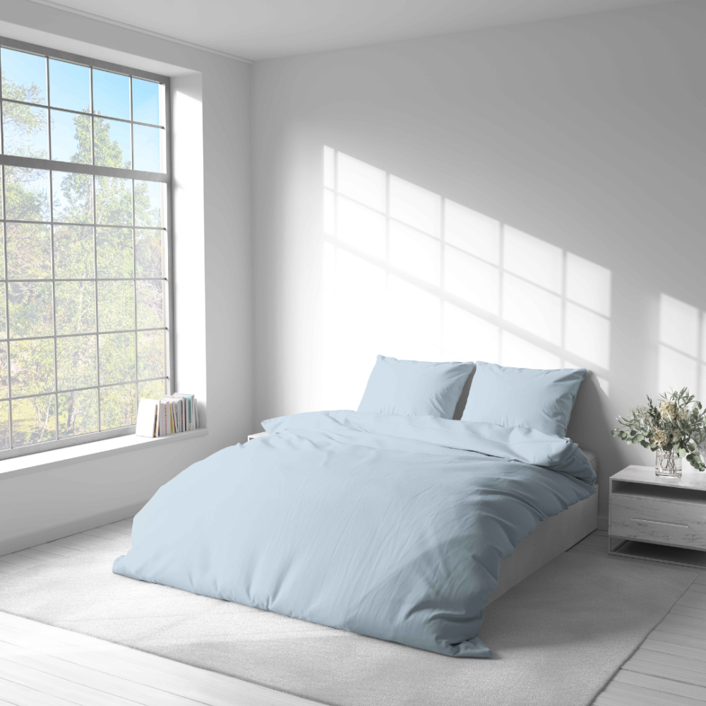 Premium satino patalynės komplektas „Light blue glow“. Patalynės komplektai 150x200, 140x200 cm, 150x200 cm, 160x200 cm, 180x200 cm, 200x200 cm, 200x220 cm, 220x240 cm