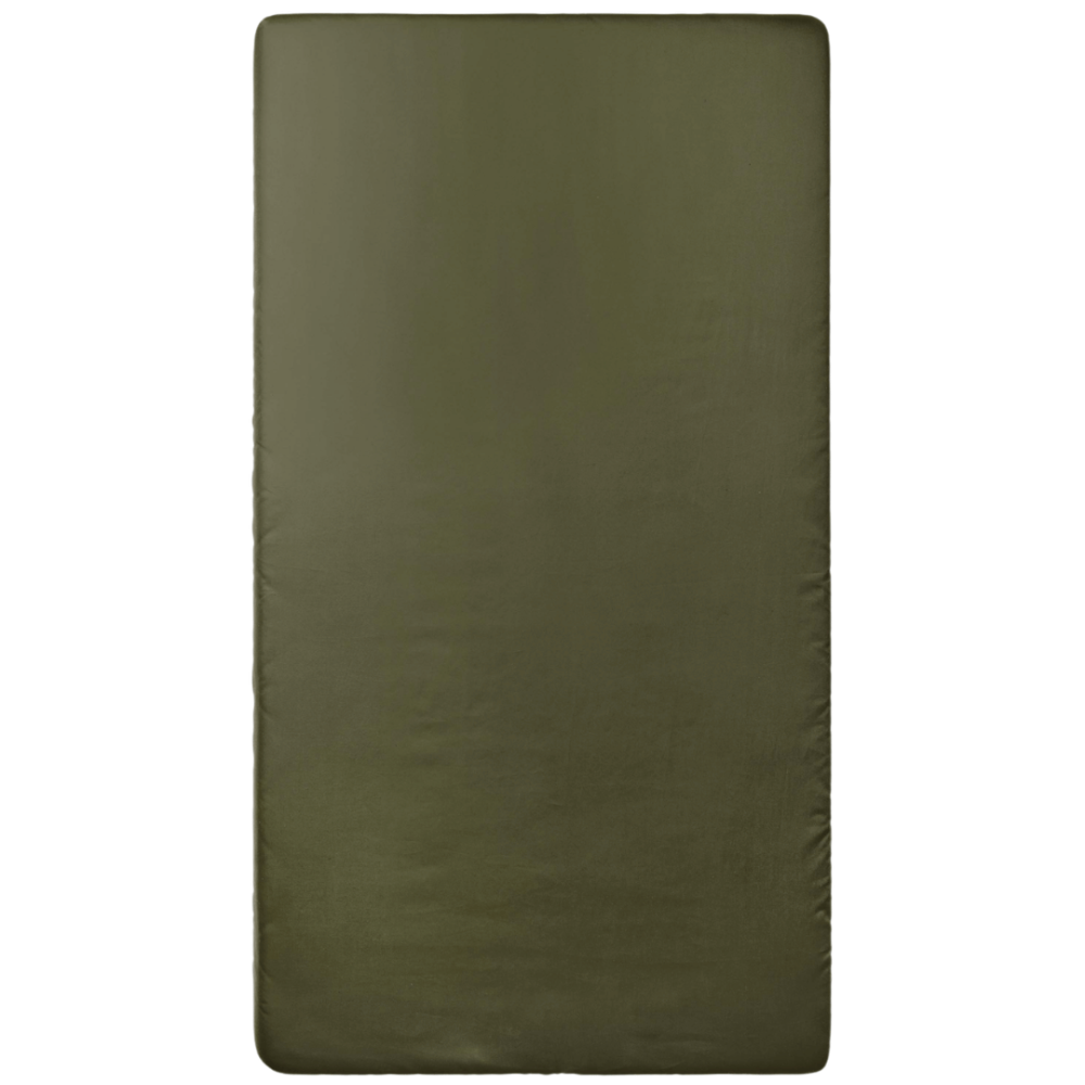 Satininė paklodė su guma „Moss Green Sateen“. Paklodės su guma 160x200, 90x200 cm, 140x200 cm, 160x200 cm, 180x200 cm. Tamsiai alyvuogių žalia paklodė su guma be dekoratyvinių motyvų. Satininė paklodė su guma „Moss Green Sateen“. Paklodės su guma 160x200, 90x200 cm, 140x200 cm, 160x200 cm, 180x200 cm. Tamsiai alyvuogių žalia paklodė su guma be dekoratyvinių motyvų.