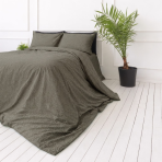 Satino patalynės komplektas „Frisson“. Raštuota patalynė, 140x200 cm, 150x200 cm, 160x200 cm, 180x200 cm, 200x200 cm, 200x220 cm. Elegantiškas rudas patalynės komplektas su labai smulkiu baltų gėlyčių dizainu.