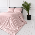 Šilkinis patalynės komplektas „Antico Silk“. Vienspalvė patalynė, 200x220 cm. Vienspalvis rožinis šilko patalynės komplektas elegantiškam miegamajam Šilkinis patalynės komplektas „Antico Silk“. Vienspalvė patalynė, 200x220 cm. Vienspalvis rožinis šilko patalynės komplektas elegantiškam miegamajam